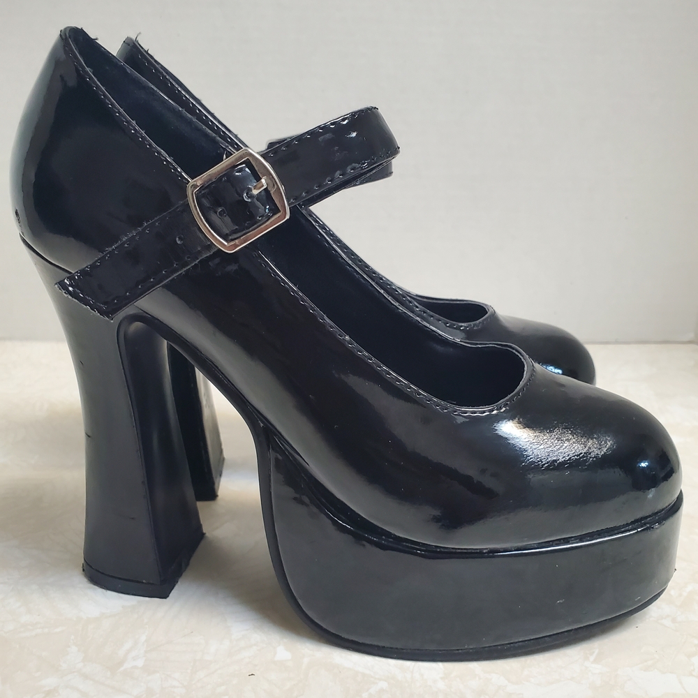 Ellie Shiny Black Platform Heels